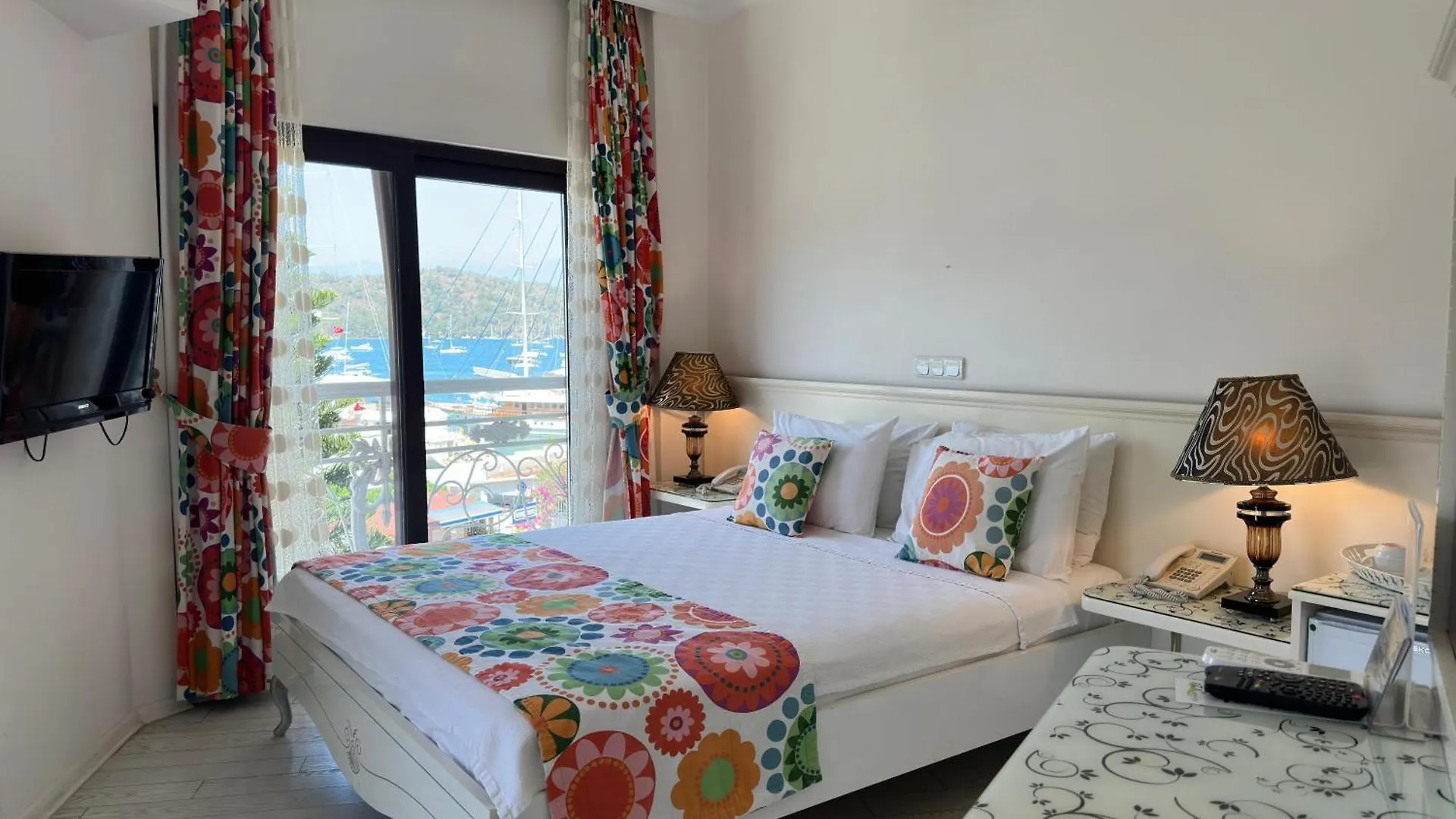 Ata Park Hotel Φετιγιέ 4*,