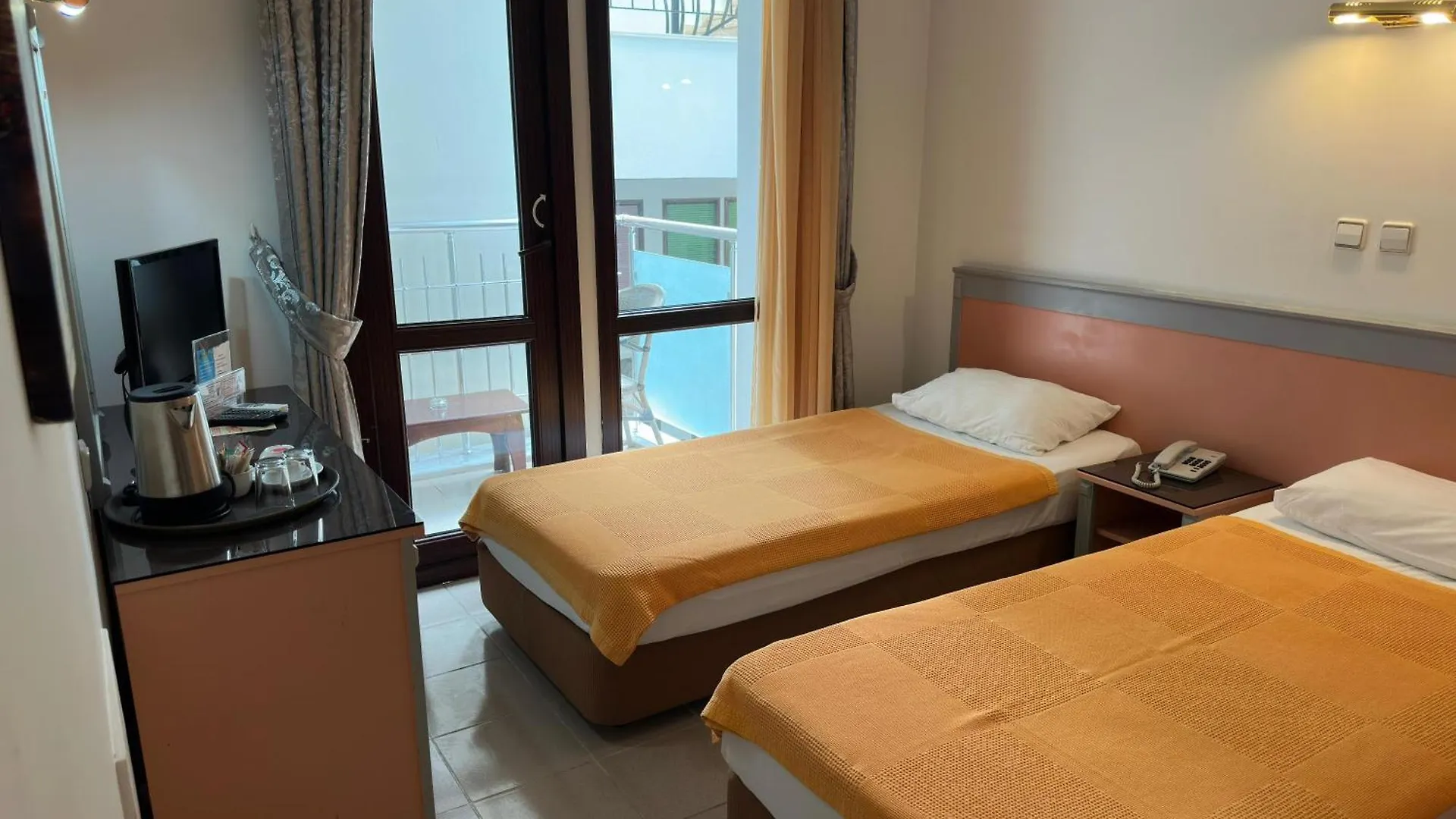 Ata Park Hotel Φετιγιέ
